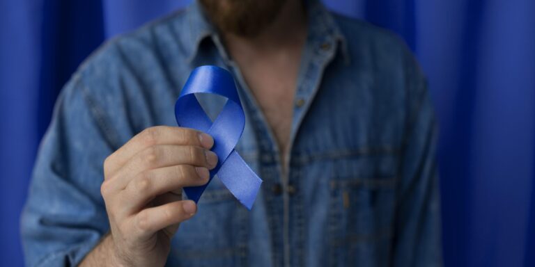 Novembro Azul e o câncer de próstata Novembro Azul e o câncer de próstata
